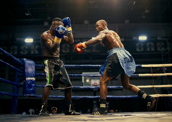 Les plus beaux KO en combat poids lourds